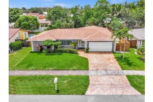 8404 SW 26th St, Davie, FL 33324, Sold 09/21/21