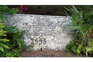 2555 Collins Ave PH 202, Miami Beach, FL 33140, Sold 05/02/22