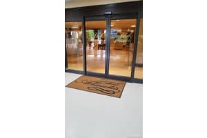 2555 Collins Ave PH 202, Miami Beach, FL 33140, Sold 05/02/22