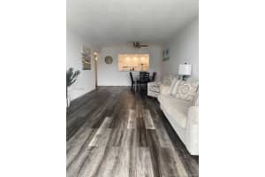 19370 Collins Ave, Sunny Isles Beach, FL 33160, Sold 10/07/21