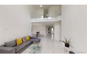 8538 NW 109th Ct, Doral, FL 33178, Sold 08/30/21