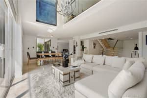 151 SE 15th Rd APT 201, Miami, FL 33129, Sold 10/29/21