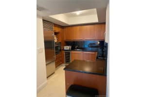1331 Brickell Bay Dr #1402, Miami, FL 33131, Sold 01/24/22