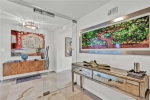 1331 Brickell Bay Dr #1402, Miami, FL 33131, Sold 10/15/21