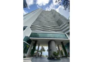 460 NE 28th St, Miami, FL 33137, Sold 01/06/22