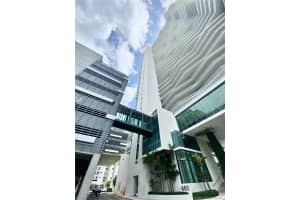 460 NE 28th St, Miami, FL 33137, Sold 01/06/22