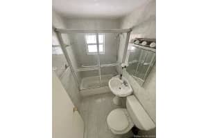 4510 NW 194th St, Miami Gardens, FL 33055, Sold 10/06/21