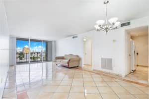 1865 79th Street Causeway #7n, North Bay Village, FL 33141, Sold 04/06/22