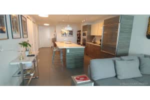 460 NE 28th St, Miami, FL 33137, Sold 01/05/22