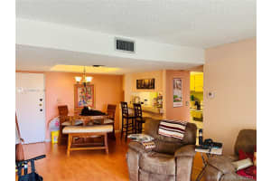 8000 SW 149th Ave APT A405, Miami, FL 33193, Sold 11/24/21