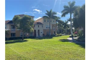 10012 NW 7th St, Miami, FL 33172, Sold 10/20/21