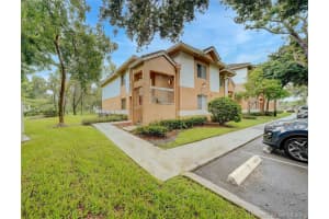 894 NW 92nd Ave, Plantation, FL 33324, Sold 09/17/21