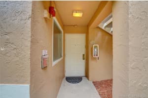 894 NW 92nd Ave, Plantation, FL 33324, Sold 09/17/21