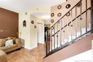 7470 NW 178th Terrace, Hialeah, FL 33015, Sold 09/14/21