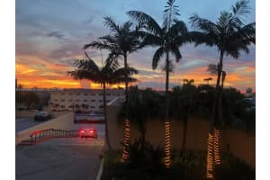 2401 S Ocean Dr, Hollywood, FL 33019, Sold 10/06/22