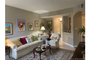 10180 SW 88th St, Miami, FL 33176, Sold 09/30/21