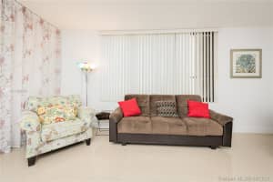 3505 S Ocean Dr, Hollywood, FL 33019, Sold 02/07/22