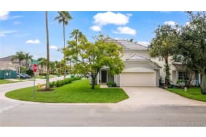 9702 N Grand Duke Cir, Tamarac, FL 33321, Sold 09/28/21