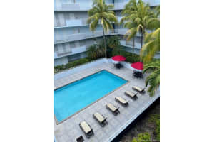 8251 NW 8th St, Miami, FL 33126, Sold 12/21/21