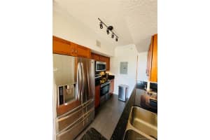 11631 SW 2nd St, Pembroke Pines, FL 33025, Sold 09/09/21