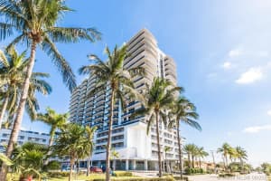 7901 Hispanola Ave, North Bay Village, FL 33141, Sold 12/01/21
