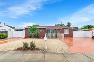 4864 SW 12th St, Fort Lauderdale, FL 33317, Sold 09/02/21