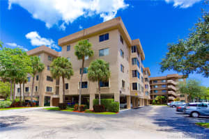8010 Hampton Blvd, North Lauderdale, FL 33068, Sold 10/05/21
