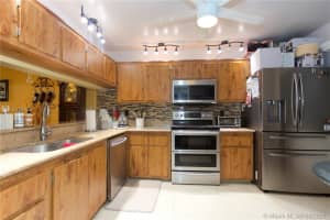 8010 Hampton Blvd, North Lauderdale, FL 33068, Sold 10/05/21
