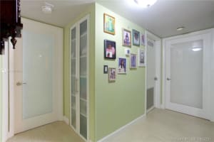 8010 Hampton Blvd, North Lauderdale, FL 33068, Sold 10/05/21