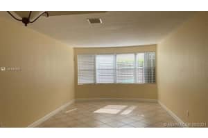 6864 NW 109th Ave, Doral, FL 33178, Sold 10/29/21