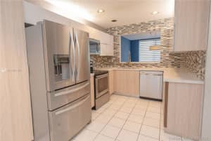 10255 NW 51st Ln, Doral, FL 33178, Sold 11/12/21