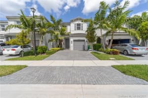 4417 NW 48th Terrace, Tamarac, FL 33319, Sold 11/02/21