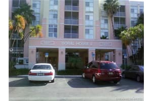 9805 NW 52nd St, Doral, FL 33178, Sold 10/12/21