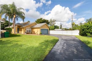12650 SW 7th Pl, Davie, FL 33325, Sold 10/15/21