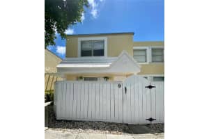 4520 SW 68th Ct Cir, Miami, FL 33155, Sold 11/19/21