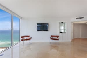 4775 Collins Ave, Miami Beach, FL 33140, Sold 04/25/22