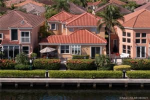 3763 NE 208th Terrace, Aventura, FL 33180, Sold 10/27/21