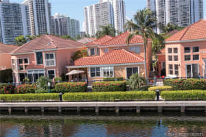 3763 NE 208th Terrace, Aventura, FL 33180, Sold 10/27/21
