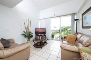 8841 W Flagler St, Miami, FL 33174, Sold 10/29/21