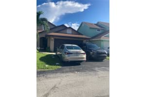 7863 NW 188th Ln, Hialeah, FL 33015, Sold 10/15/21