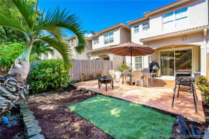 933 SW 153rd Path, Miami, FL 33194, Sold 11/08/21