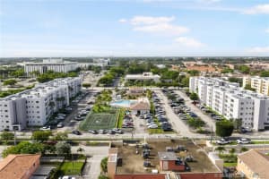 8075 NW 7th St, Miami, FL 33126, Sold 10/22/21