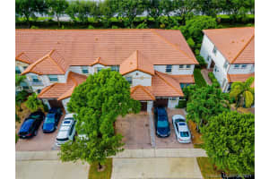 9714 Darlington Pl, Cooper City, FL 33328, Sold 10/04/21