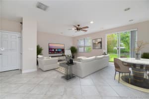 9714 Darlington Pl, Cooper City, FL 33328, Sold 10/04/21