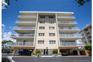 126 Golden Isles Dr #52a, Hallandale Beach, FL 33009, Sold 09/17/21