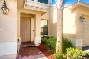 10011 W Villa Cir, Vero Beach, FL 32966, Sold 09/22/21
