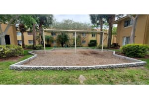 7830 NW 6th St, Pembroke Pines, FL 33024, Sold 10/01/21