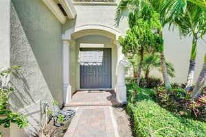 29 Country Lake Cir, Boynton Beach, FL 33436, Sold 09/29/21