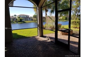 10806 NW 80th Cir, Parkland, FL 33076, Sold 09/10/21