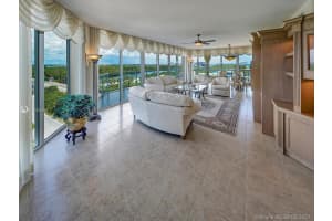 6051 N Ocean Dr, Hollywood, FL 33019, Sold 12/01/21